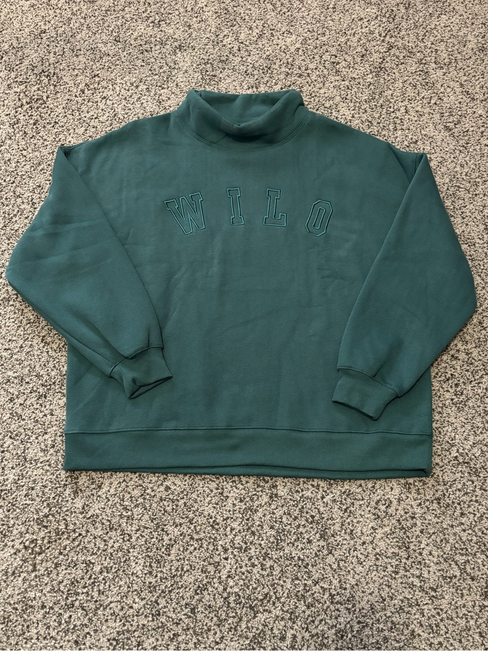 Wilo Women's Green Turtleneck Sweater - Relaxed Mock Neck